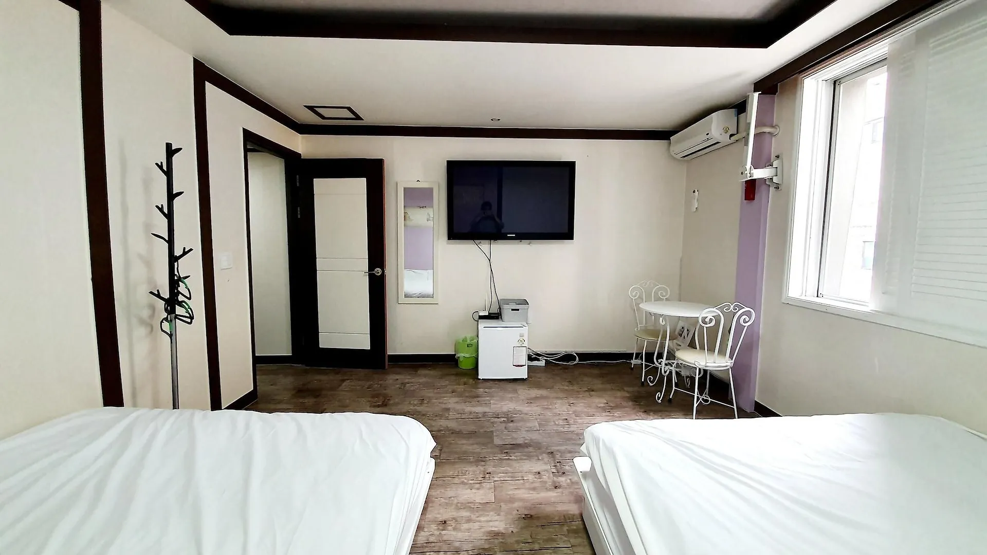 Отель Kimchee Busan Guesthouse Hostel