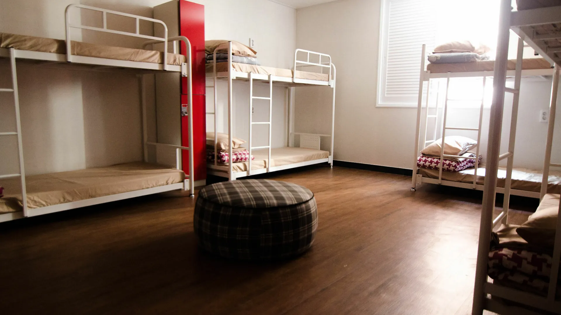 Отель Kimchee Busan Guesthouse Hostel